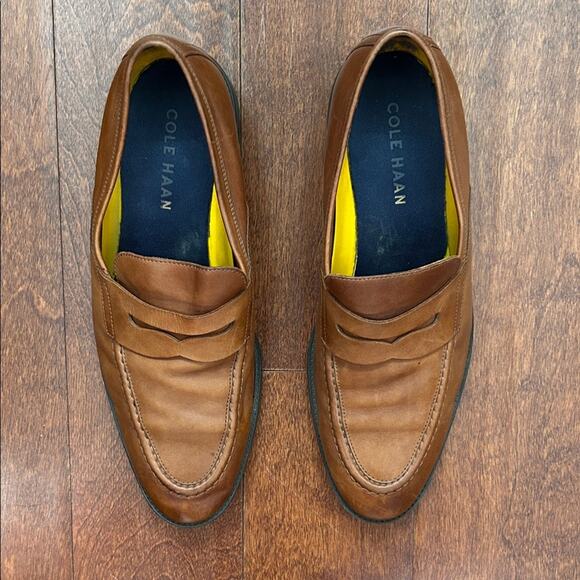 Cole Haan Men\'s Hawthorne Loafers in British Tan, Size 9.5 main image 8